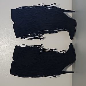 Womans Boots Brand New. Never Worn